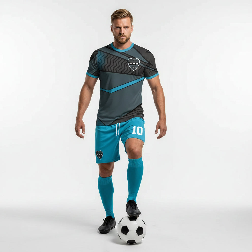 Futbolen ekip Storm clouds